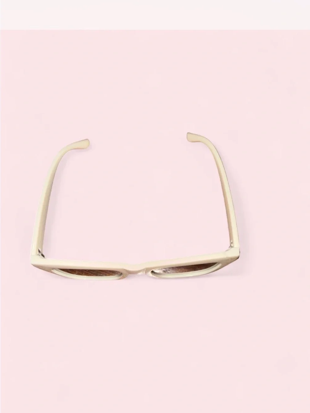 Women’s Cream Cat-Eye Sunglasses with Dark Lenses - Chic Sunwear